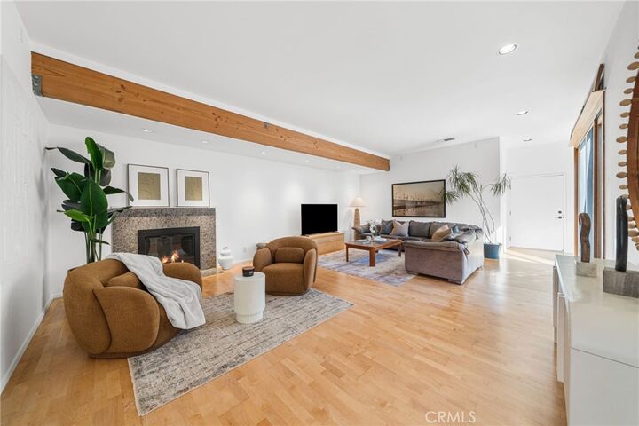 5862 Raphael  Huntington Beach CA 92649 photo