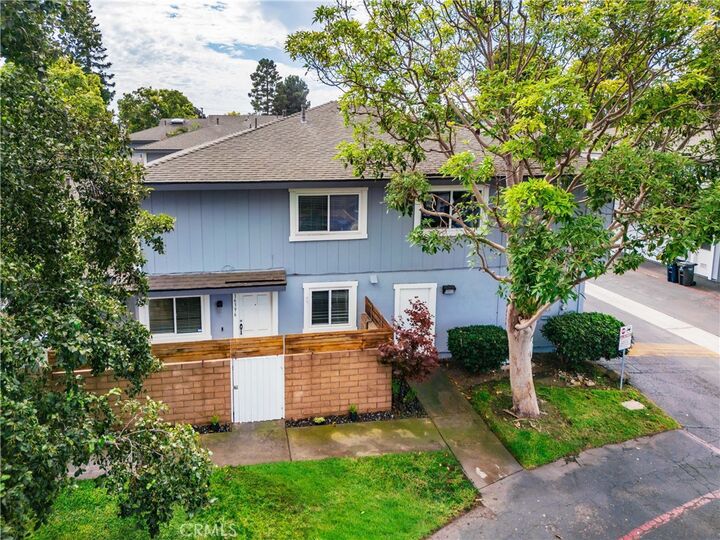16396 Vista Roma  Huntington Beach CA 92649 photo
