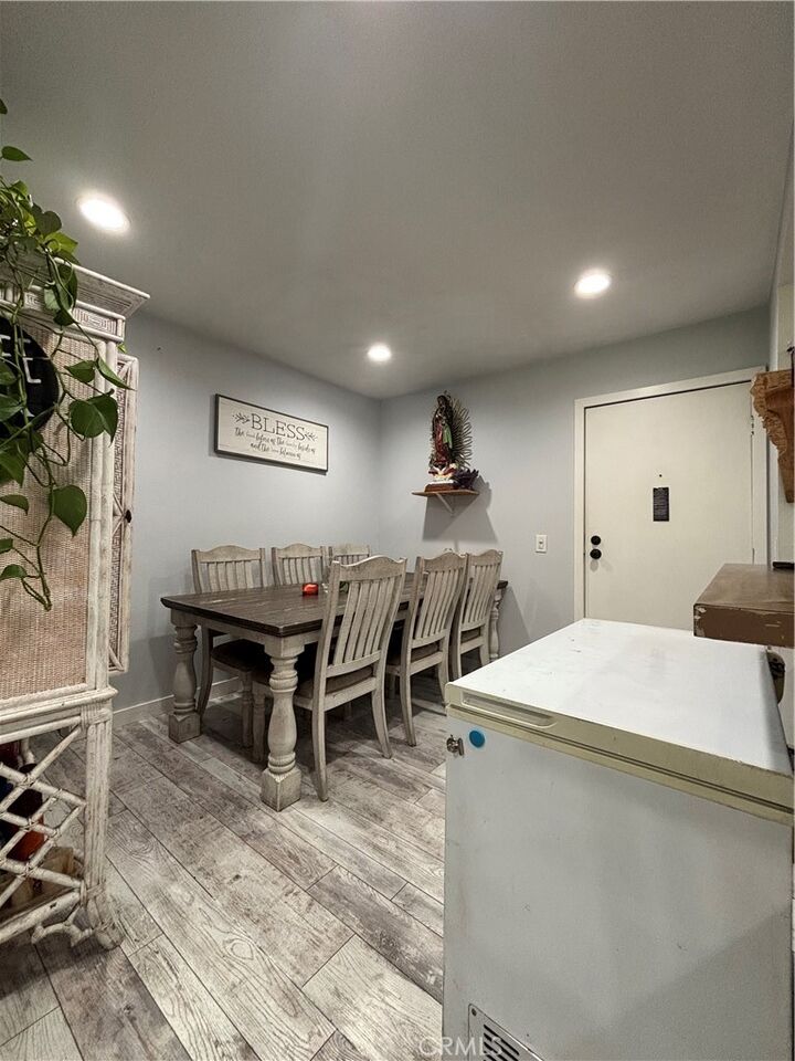 Property Photo: 700 W 3rd C206 CA 92701