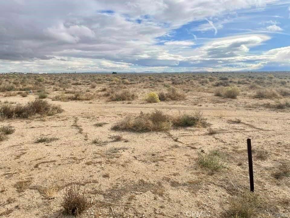 Property Photo:  0 65th St. W & Ave G-4  CA 93535 