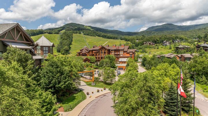 Property Photo: 7412 Mountain Road VT 05672