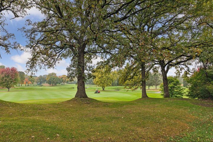 Property Photo: 1041 Idaho Avenue N MN 55427