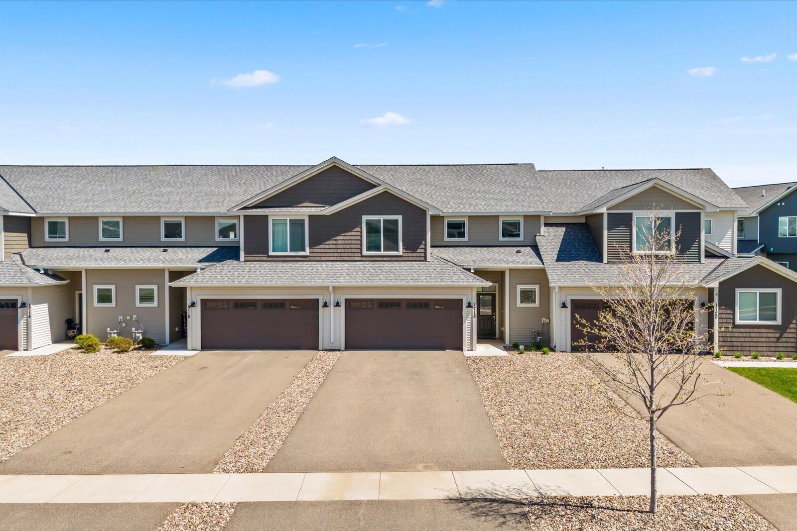 Property Photo: 1718 Southpoint Lane WI 54016