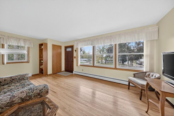 Property Photo: 3955 Oak Park Circle SE MN 55904