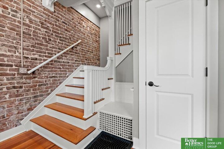 Property Photo: 4008 Harney Street NE 68106