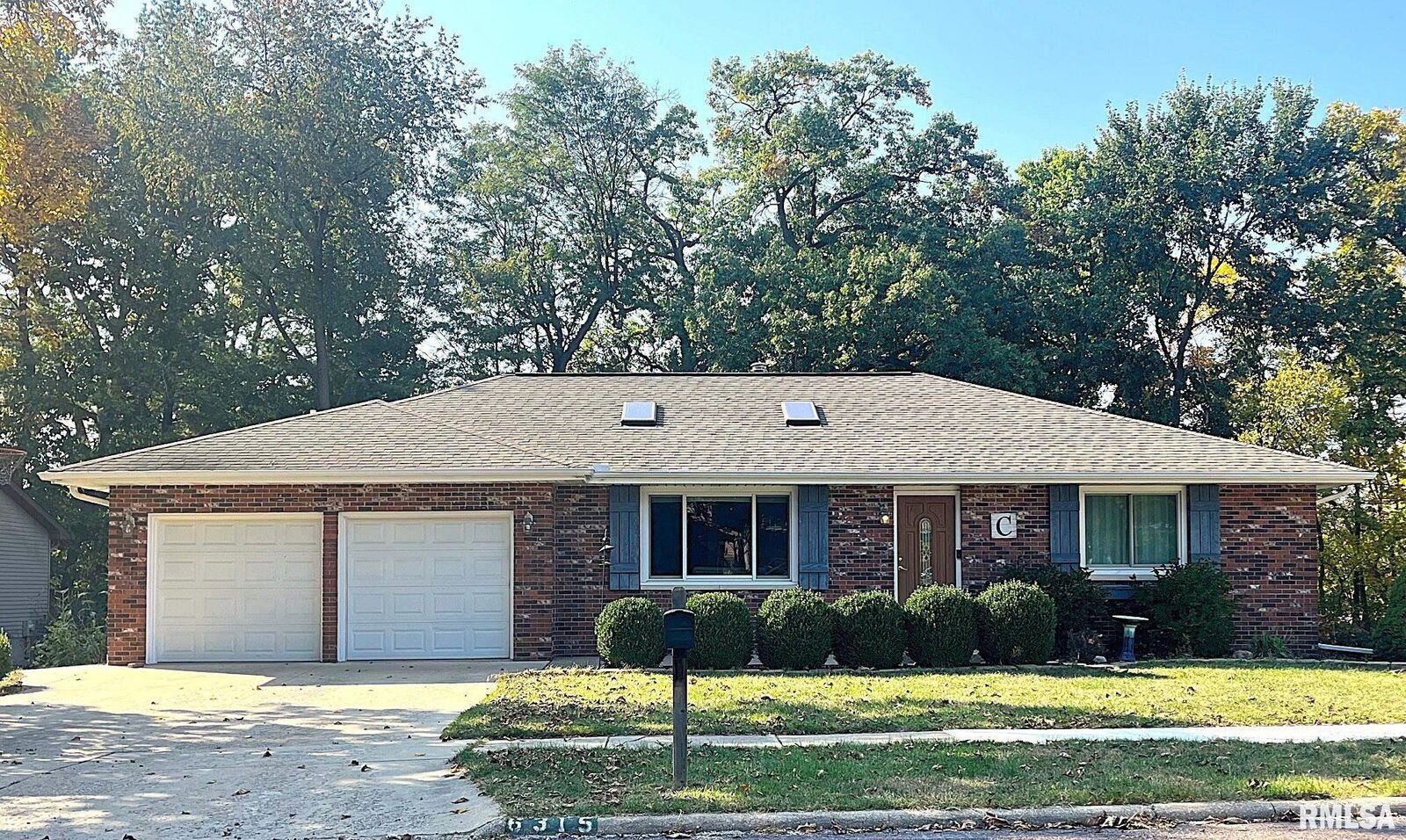 Property Photo: 6315 N Post Oak Road IL 61615