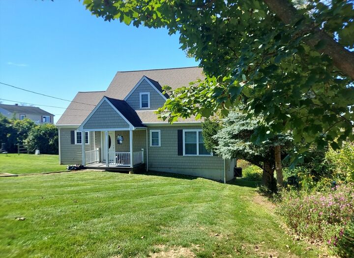 Property Photo: 391 Clarkson St MA 02724