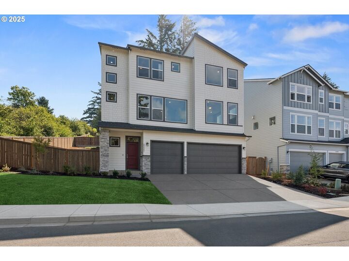 Property Photo: 22987 Bland Cir OR 97068