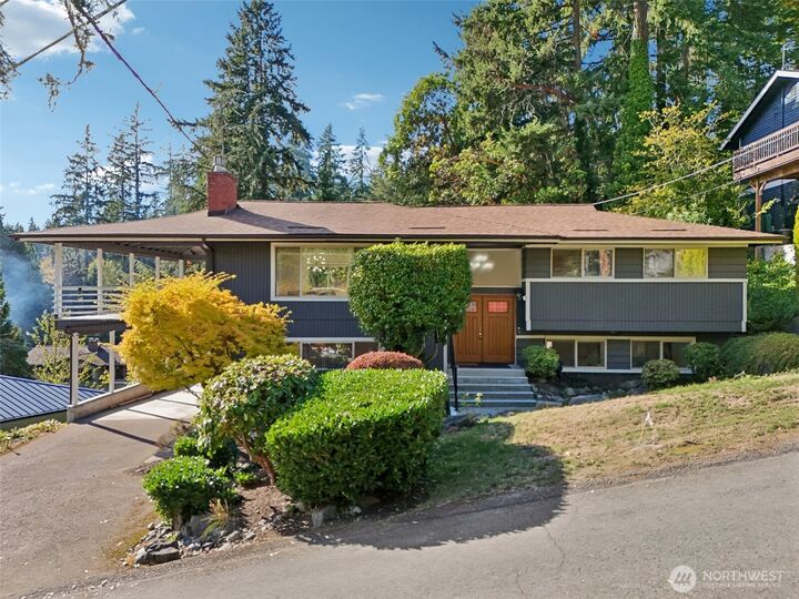 Property Photo: 3225 165th Avenue SE WA 98008