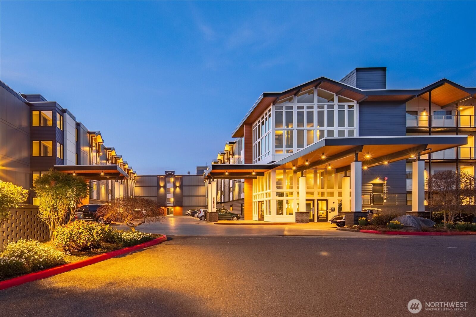 Property Photo: 2501 Canterbury Lane E 221 WA 98112