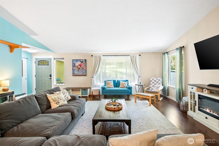 Property Photo: 130 Kimberlund Lane WA 98532