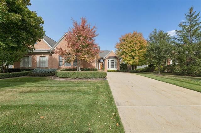 Property Photo:  2794 Castlemartin Court  MI 48306 