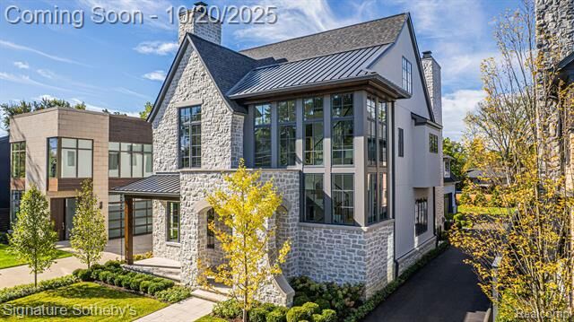 Property Photo: 395 Greenwood Street MI 48009