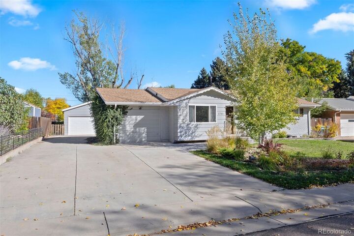 1766 S Cape Street  Lakewood CO 80232 photo