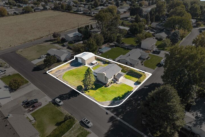 Property Photo: 4603 S Hartford St WA 99337