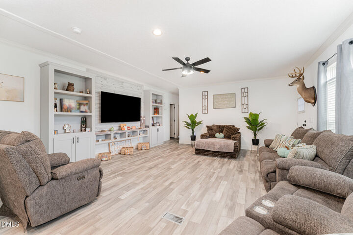 Property Photo:  5204 Carr Road  NC 27893 