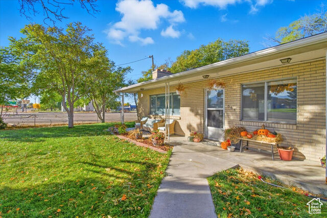 Property Photo: 564 S Main St UT 84634