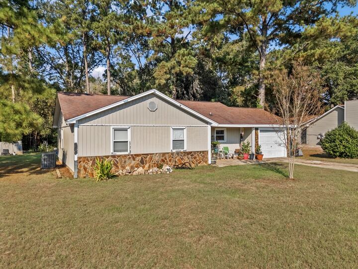 Property Photo: 140 Creek Drive GA 31763