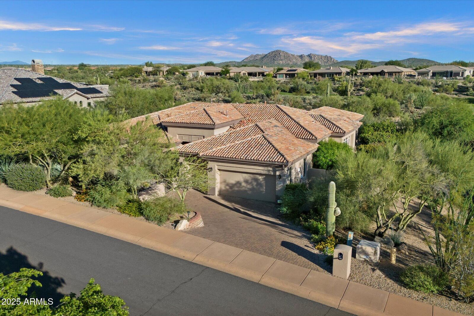 Property Photo:  34617 N Desert Ridge Drive  AZ 85262