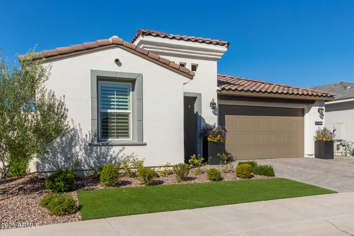 Property Photo: 17400 W Auburn Street AZ 85388