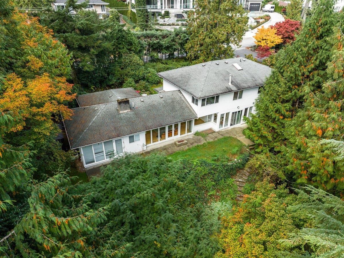 Property Photo: 186 Stevens Drive BC V7S 1C4