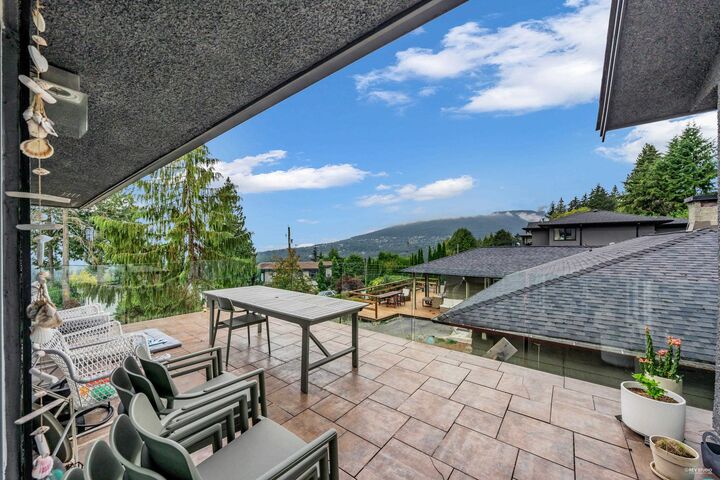 Property Photo: 562 Alpine Court BC V7R 2L6