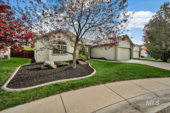 Property Photo: 5956 S Rock Rose Pl. ID 83716