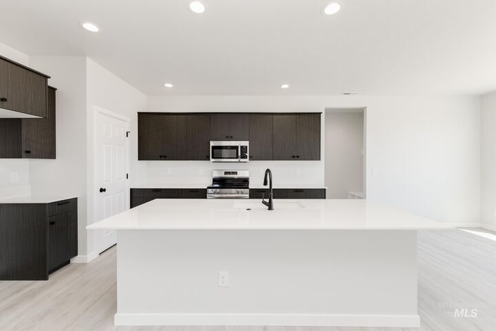 Property Photo:  3218 N Waterbrook Way  ID 83669 