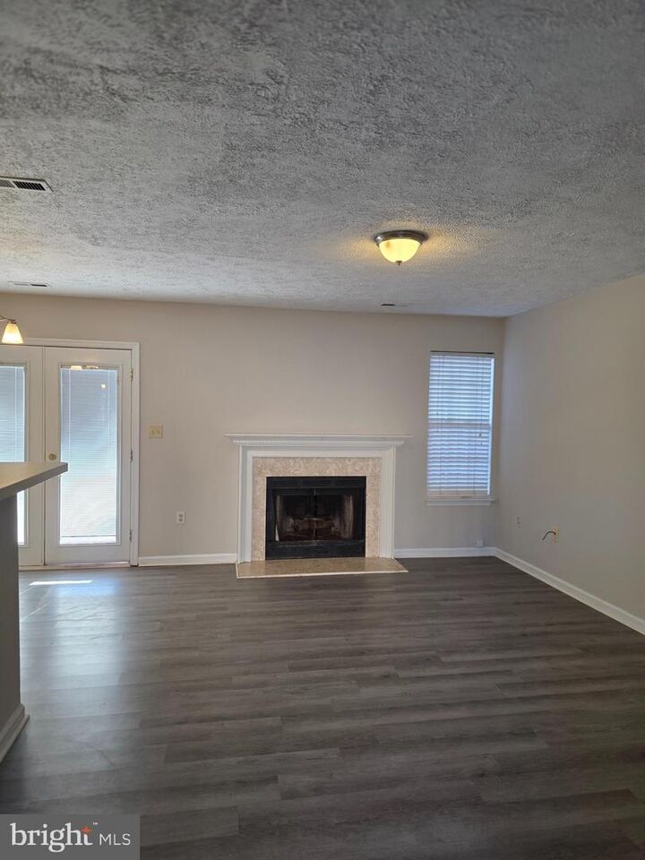 Property Photo:  528 Cromwell Court  VA 22701 