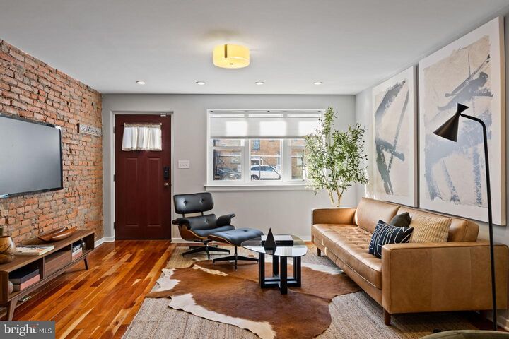 1011 Watkins Street  Philadelphia PA 19148 photo
