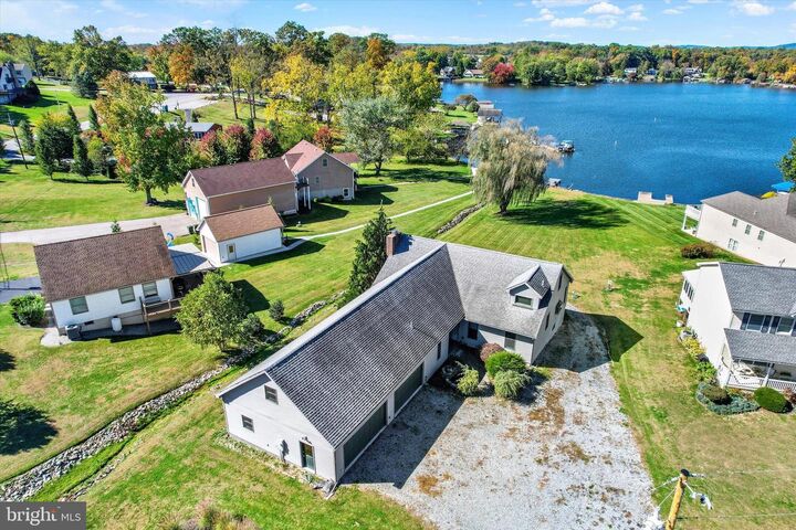 Property Photo:  400 Lake Meade Drive  PA 17316 