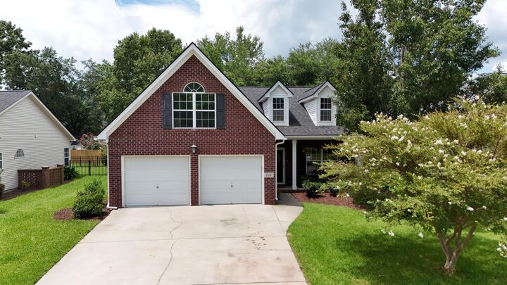 Property Photo:  104 Chedburg Drive  SC 29445 