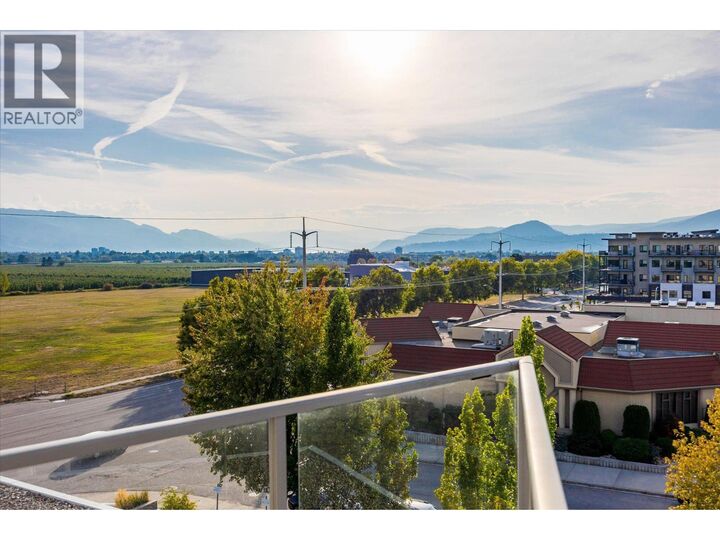 Property Photo: 2040 Springfield Road 401 BC V1Y 9N7