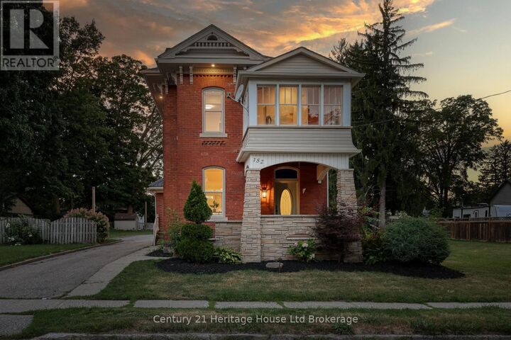 Property Photo: 152 Blandford Street ON N0J 1M0