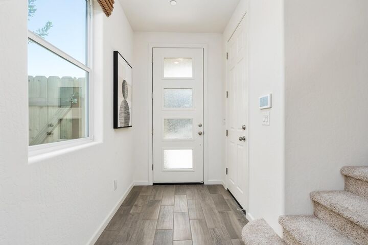 Property Photo: 6533 E Clingstone Drive CA 93727