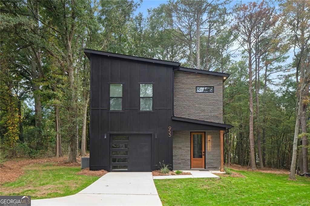 Property Photo: 953 Remington Drive SE GA 30094