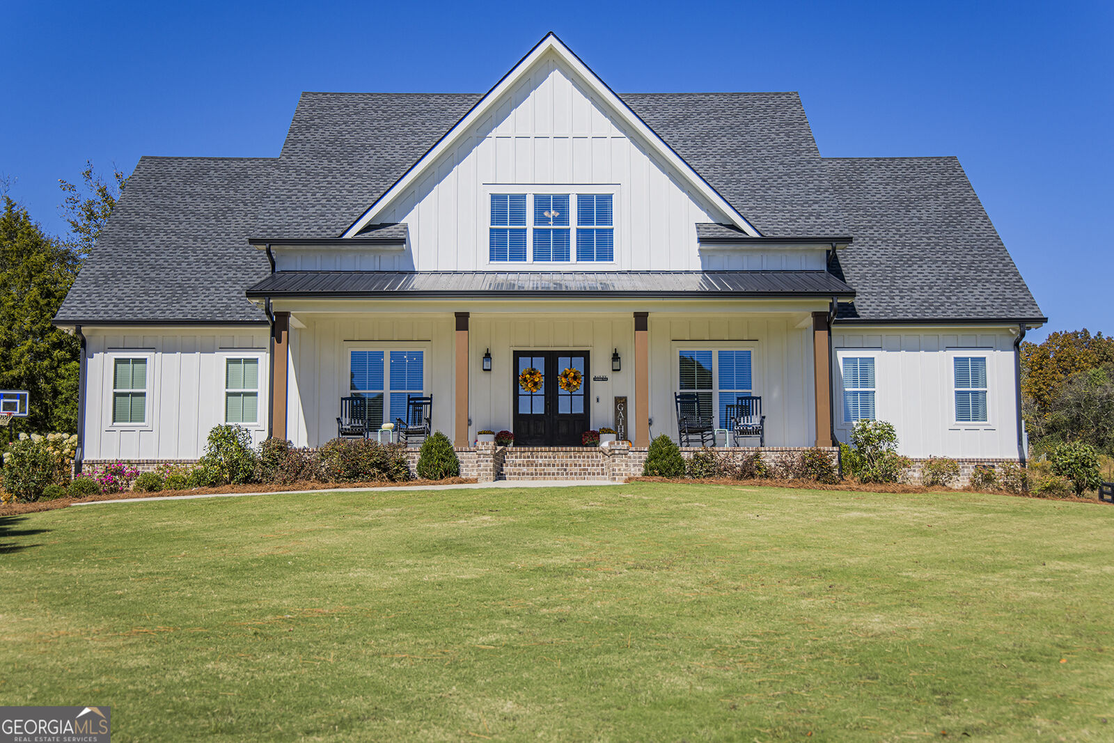 Property Photo: 8 Trimble Way SE GA 30161