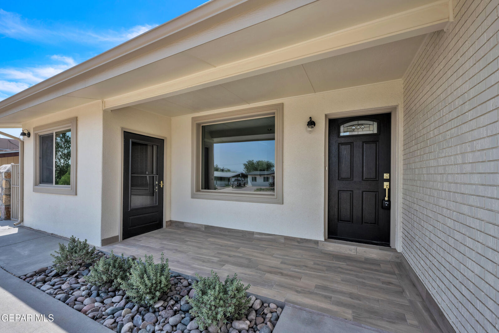 Property Photo: 420 De Leon Drive TX 79912
