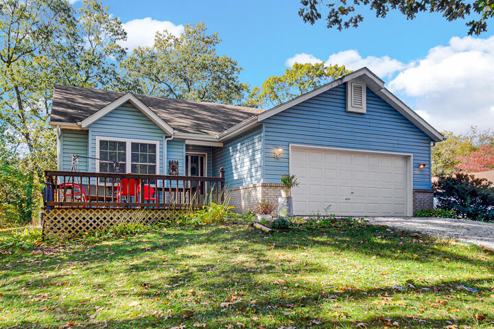 Property Photo: 7874 N 120 IN 46349