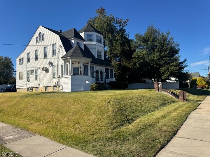 Property Photo:  416 Center St  NJ 07027