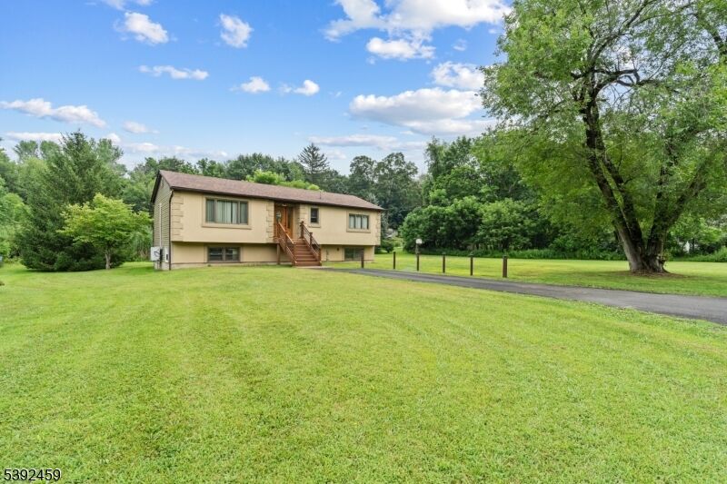 Property Photo:  9 Old Rudetown Rd  NJ 07462 