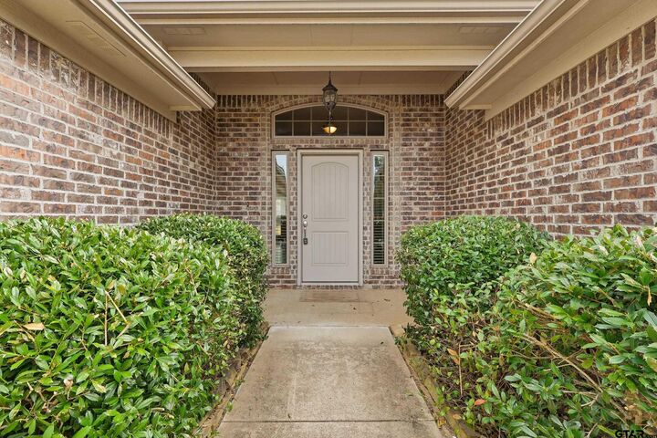 Property Photo:  2512 Guinn Farms Rd.  TX 75707 