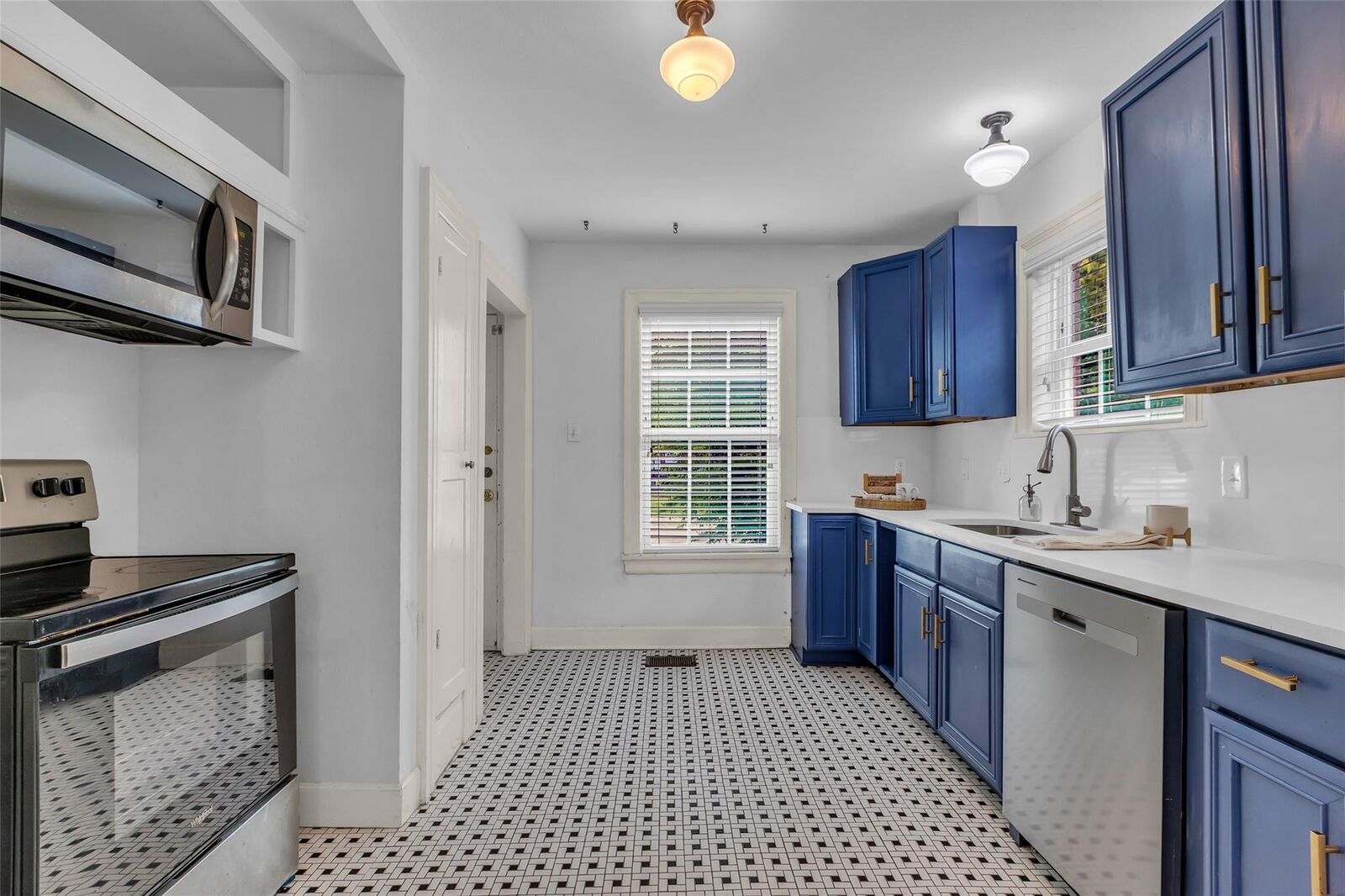 Property Photo: 2302 Blodgett Street 1-4 TX 77004