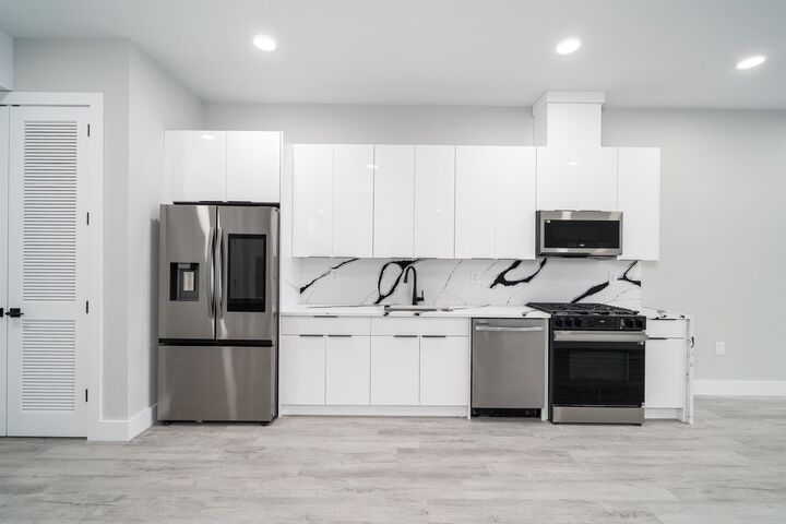 Property Photo: 187 Culver Ave 509 NJ 07305