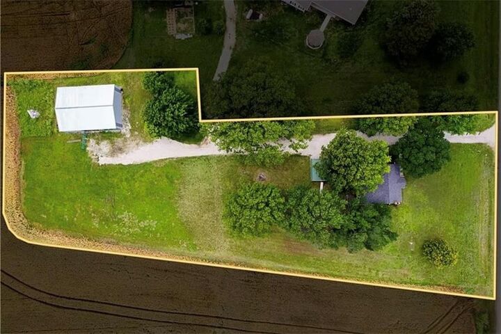 229 22,000 Road  Cherryvale KS 67335 photo