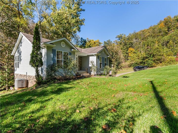 Property Photo: 113 Joseph Crossing WV 25070