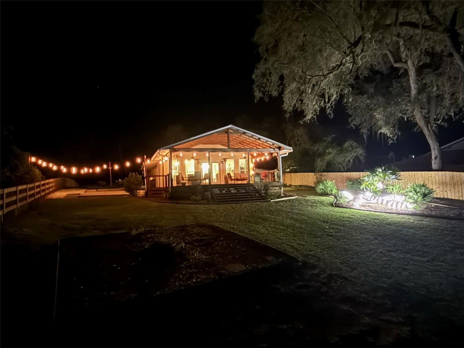 Property Photo: 6620 Virginia Beach Lane FL 32656