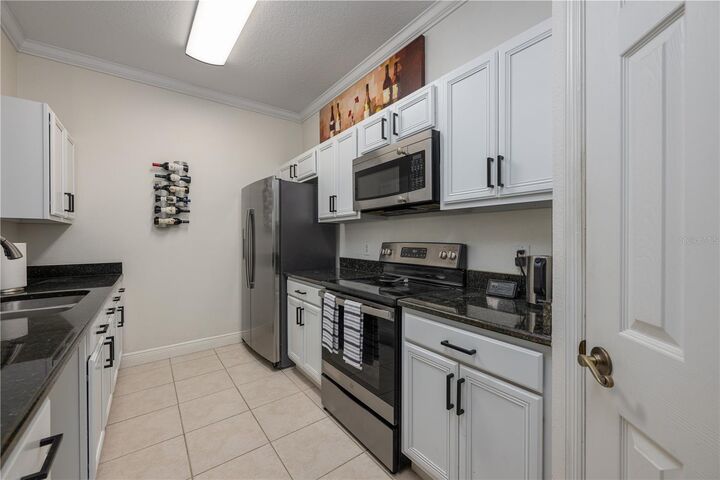 Property Photo:  582 Brantley Terrace Way 300  FL 32714 