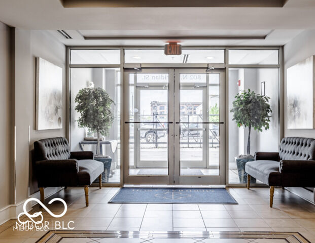 Property Photo:  802 N Meridian Street 205  IN 46204 