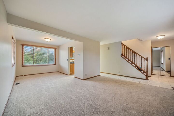 Property Photo: 1152 Evergreen Drive IL 60188